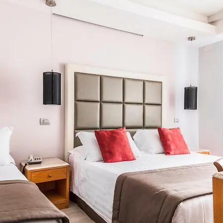 Vibe Nazionale Hotel