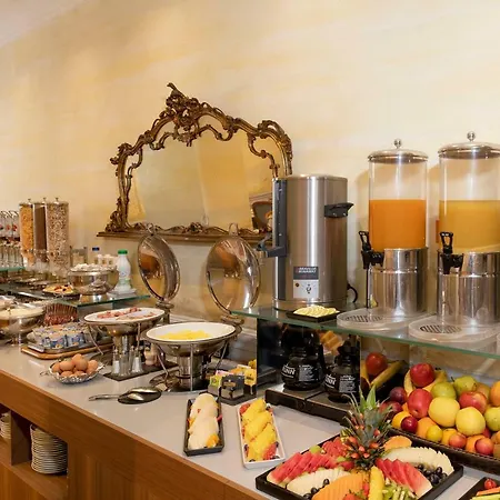 Hotel Alpi 4*