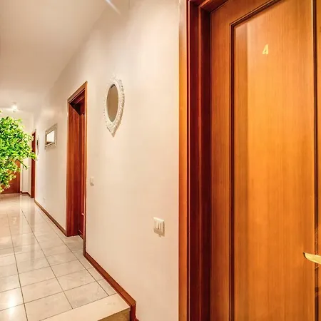 Casa Carra Guest house Rome