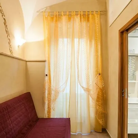 Rent Roma