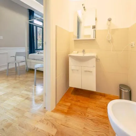 Trastevere Glasshouse Gæstehus 3*