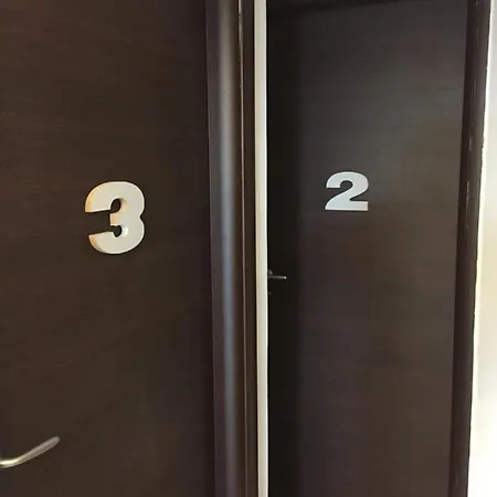 Bakirooms 2*