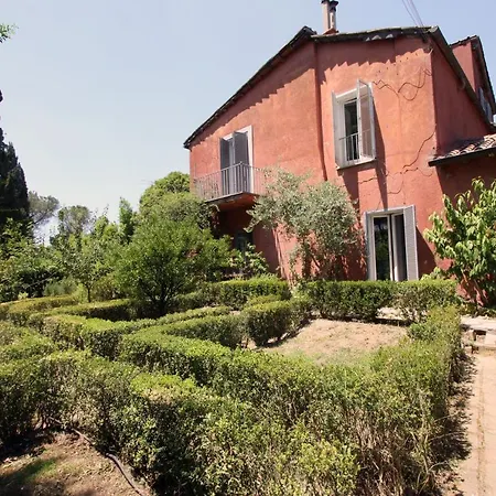 Writers' Country House Villa Rome