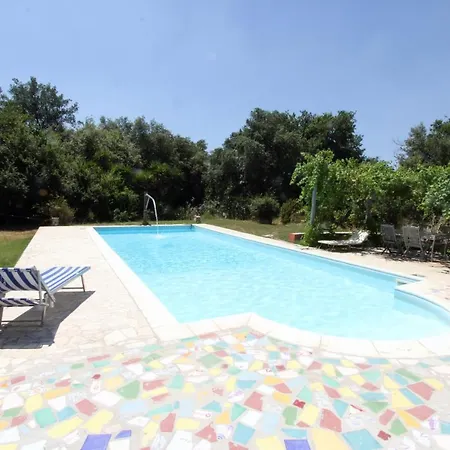 Villa Writers' Country House *