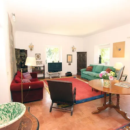 Writers' Country House * Rome