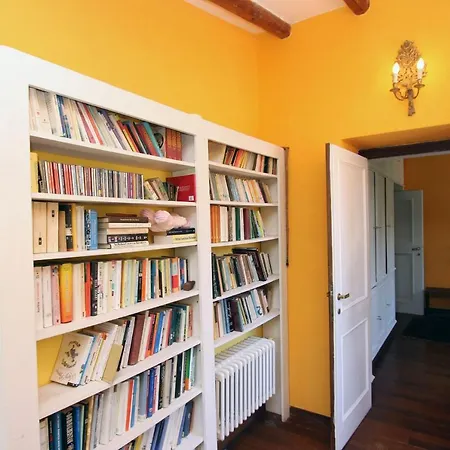 Writers' Country House Rome