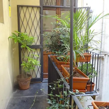Bed & Breakfast La Maison Dell'orologio 2*