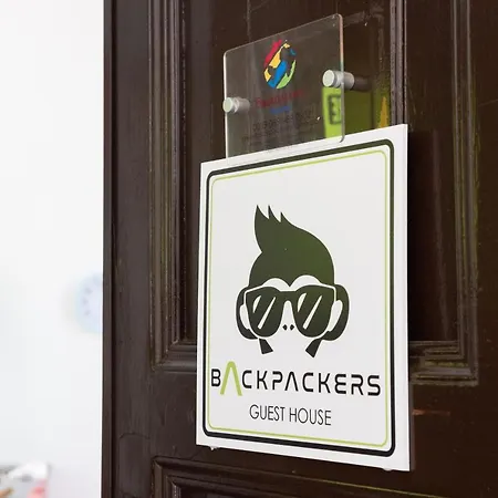 Hostel Backpackers Piramide *