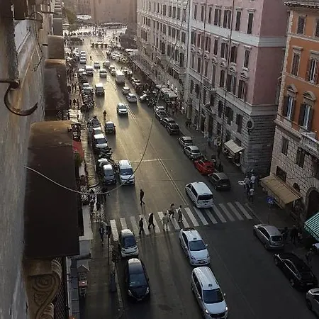 招待所 多莫斯费拉罗旅馆 2*