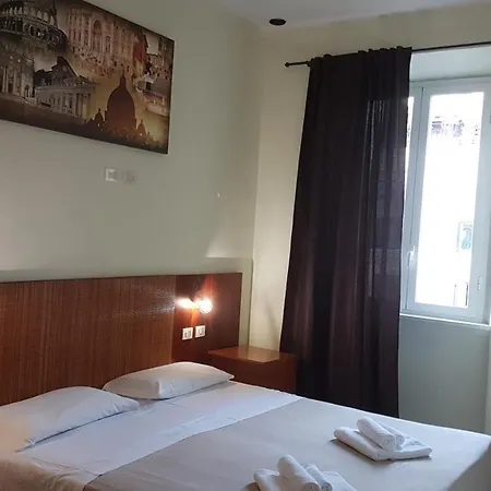 Domus Ferraro Affittacamere Roma