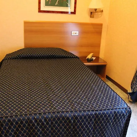 Hotel Dependance Dei Consoli 3*