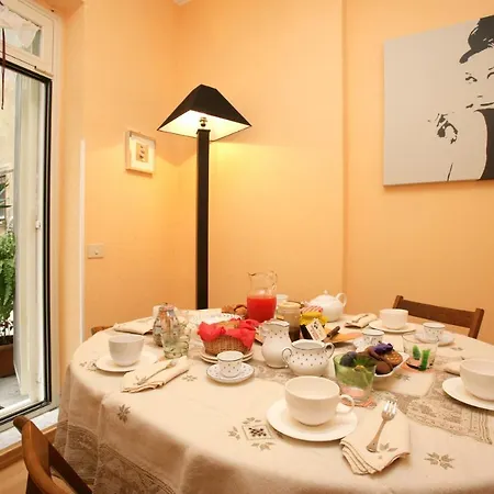 Simonetta Ai Musei Vaticani Bed & Breakfast 2*