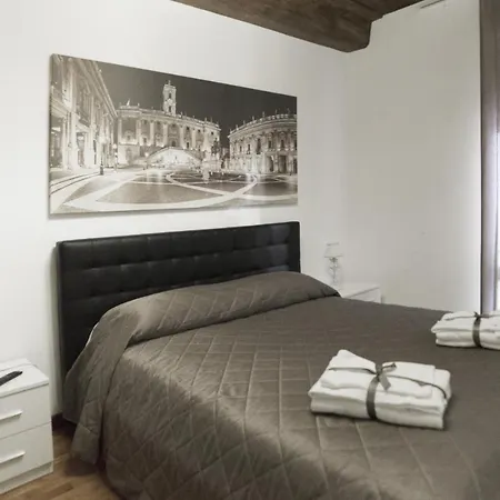 64 Apart Apartment