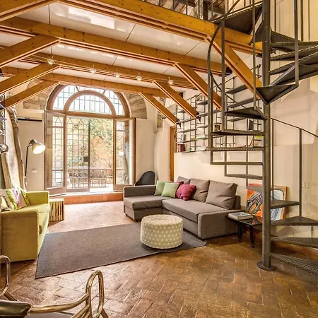 Trastevere Hyperloft & Garden Apartment Rome