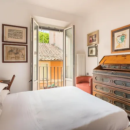 R.c. Cappellari Charming Campo De Fiori Apartment