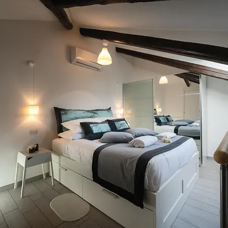 Apartment Vic Pigneto, Luxury House Terrace *