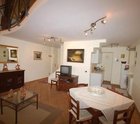 Il Loft Di Carola Apartment