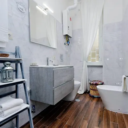 L&s Jacuzzi Apartamento Roma