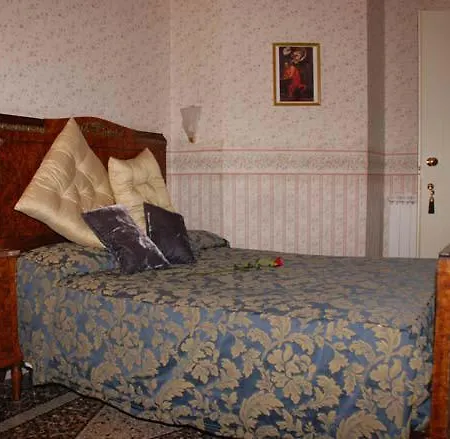 Caravaggio Hotel