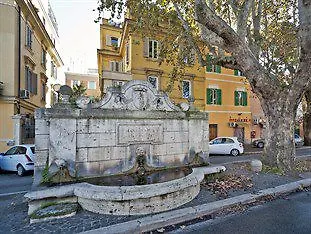 Gloria'S House In Rome 2* Rome