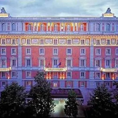 Marriott Grand Flora Ξενοδοχείο 4*
