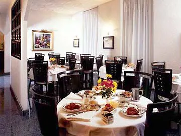 Ranieri Otel