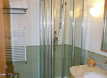Tre Fontane 4*