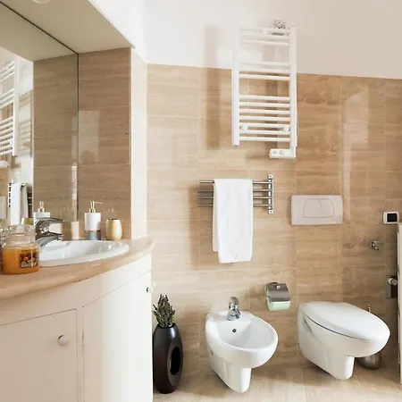 Veneto Avenue Apartment *