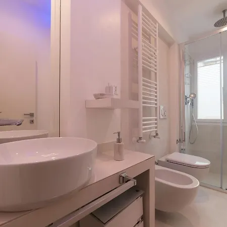 Clivo Di Monte Del Gallo Apartman