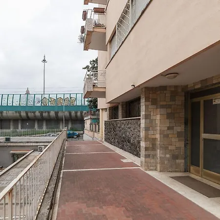Apartman Clivo Di Monte Del Gallo Róma