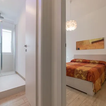 Clivo Di Monte Del Gallo Apartman *