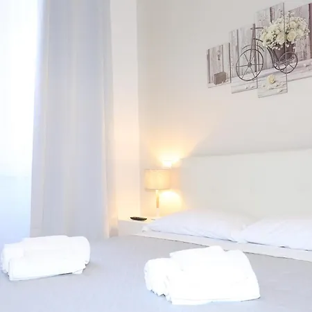 Unique Luxury And Ρώμη