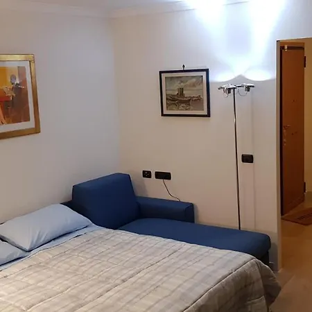 Superattico Con Vista Sul Centro E I Colli Albani Apartment