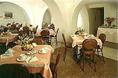 Hotel Raeli Floridia Roma