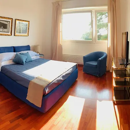 La Casa Del Sole Apartment *