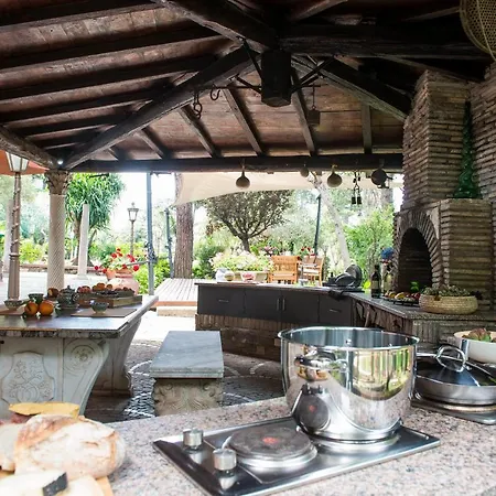 Anaida Villa Rome