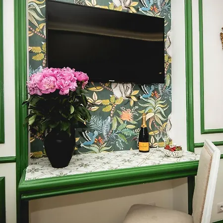Prati 1930 Boutique Apartament *