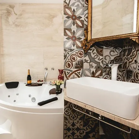Prati 1930 Boutique Apartment
