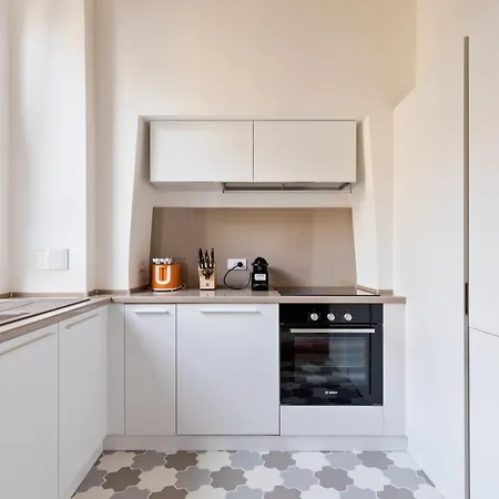 Buzzstays - Stylish Vatican Downtown Apartment *