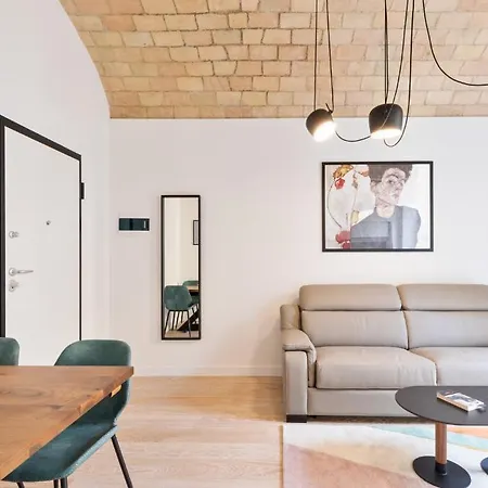 Buzzstays - Stylish Vatican Downtown Apartment *