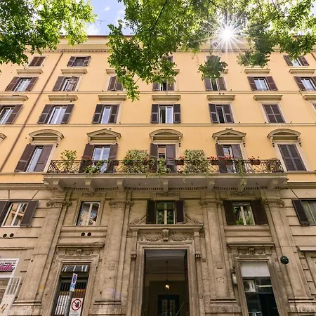Buzzstays - Stylish Vatican Downtown Apartment *
