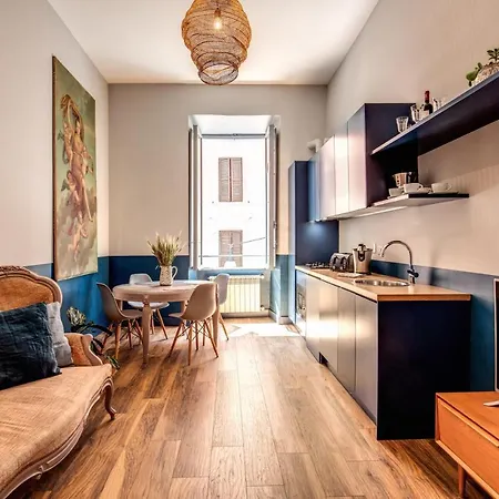 Trastevere Vintage 2 Bedroom 2nd Floor *