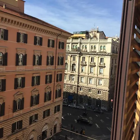 Maison d'hôtes Relais Conte Di Cavour De Luxe Rome