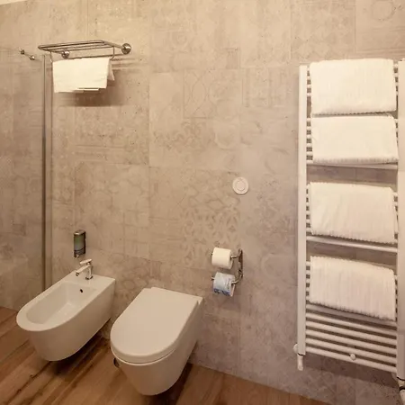 Otel Flavia 3*