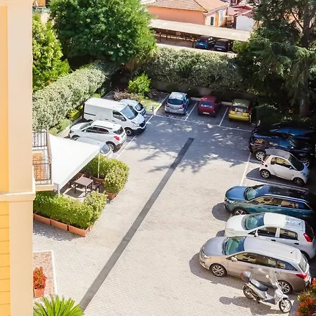 Hotel Romoli Rome
