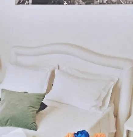 Triton Place Apartment