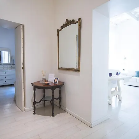 Triton Place Apartment