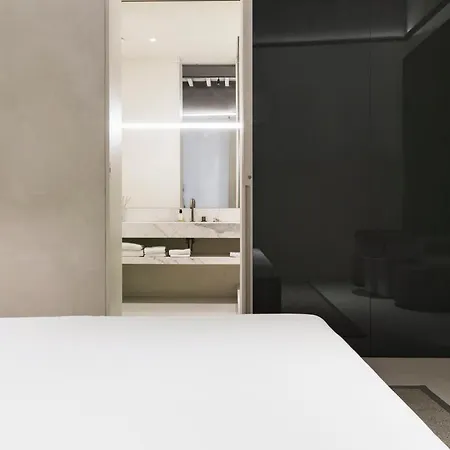 Hotel Scenario