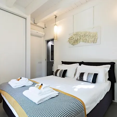 As Feel - Alibert Design Loft Apartment *