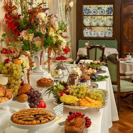 Boutique Campo De' Fiori Hotel 3*